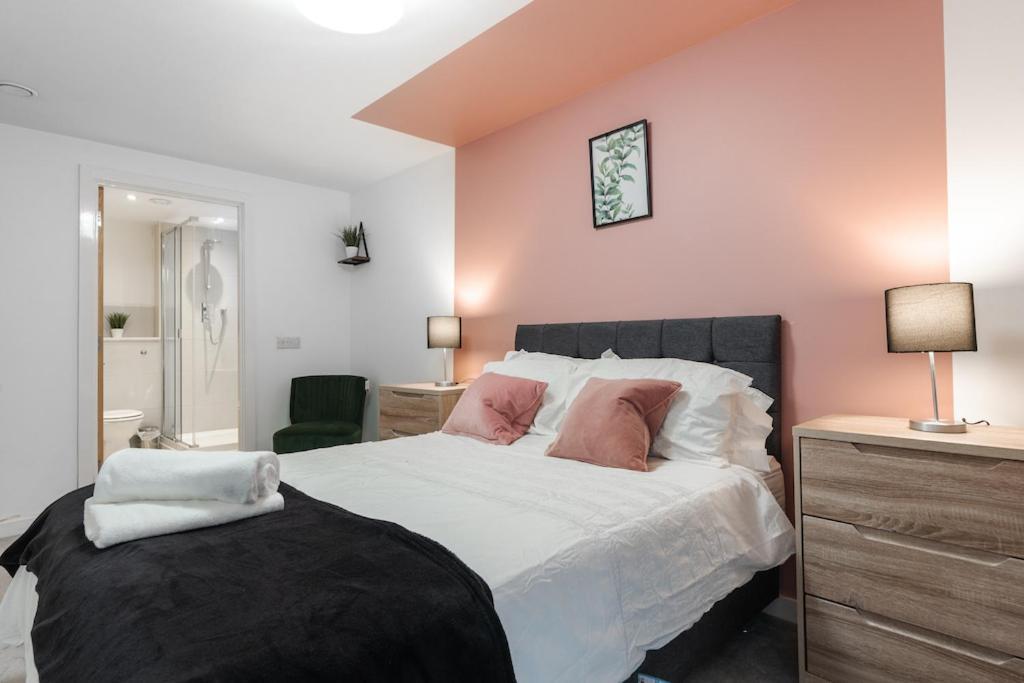 City Living Penthouse Apartment With Parking Manchester Exteriér fotografie